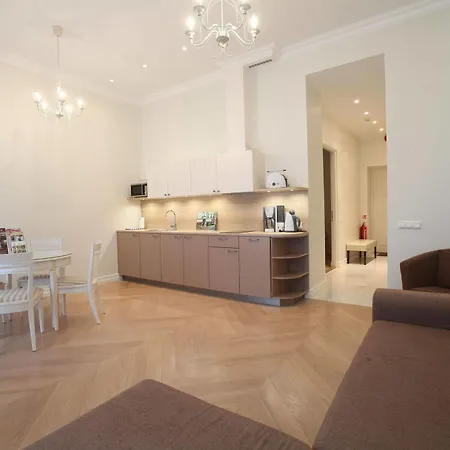 Delta - Old Town View דירה טאלין