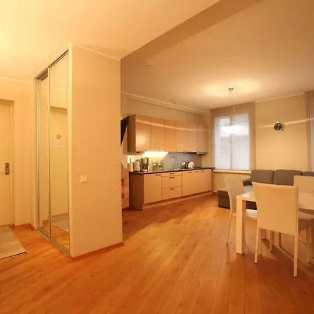 Appartement Delta - Old Town View *